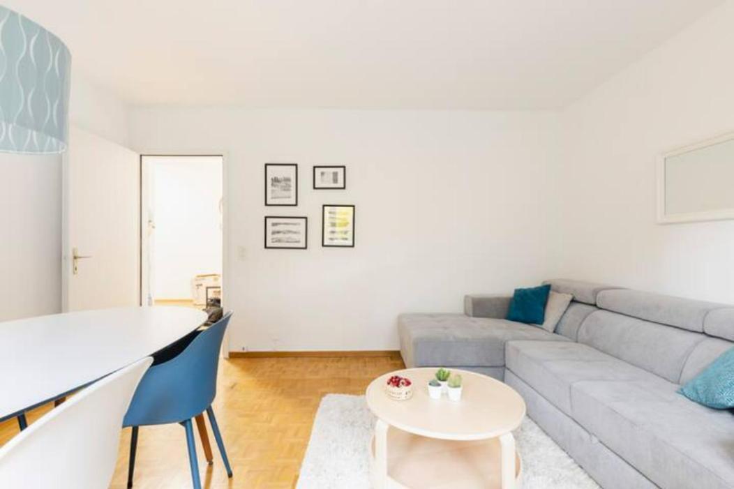 Apartment Of 52 Sqm With Free Parking Lausana Exterior foto